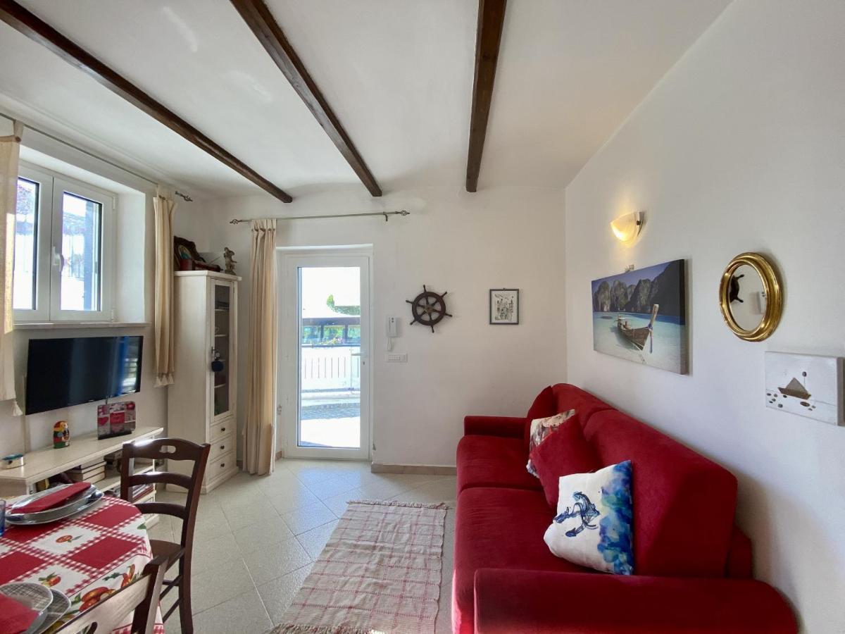 Holidaycasa Mike - Con Terrazzo Vista Mare سبرلونغا المظهر الخارجي الصورة