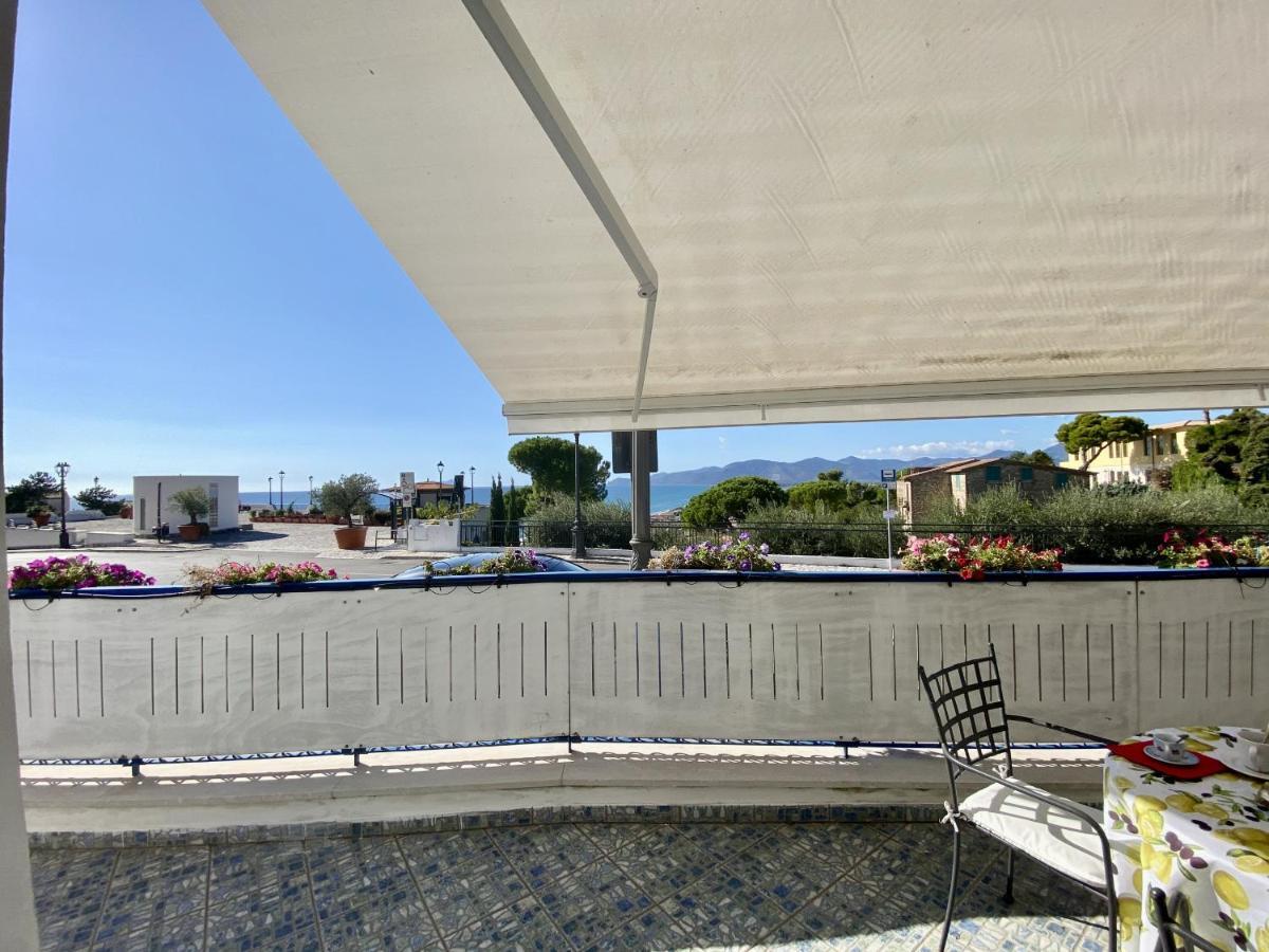 Holidaycasa Mike - Con Terrazzo Vista Mare سبرلونغا المظهر الخارجي الصورة